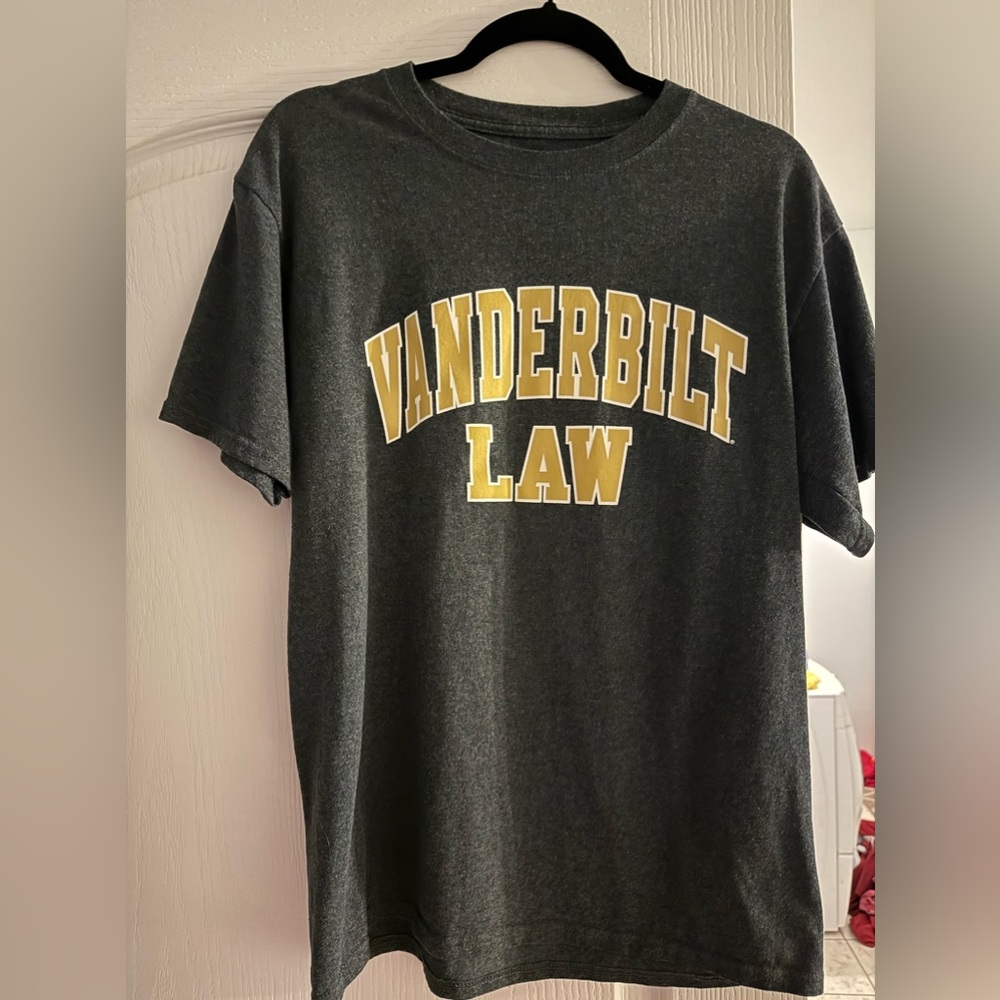 Vanderbilt Law T-shirt Size M